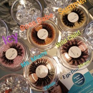 Meet your Posher, Corneisha